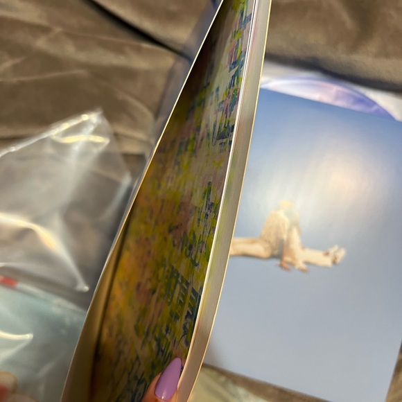 Oh Wonder  No One Else Can Wear Your Crown Limited Edition Blue Vinyl Record - Picture 5 of 6